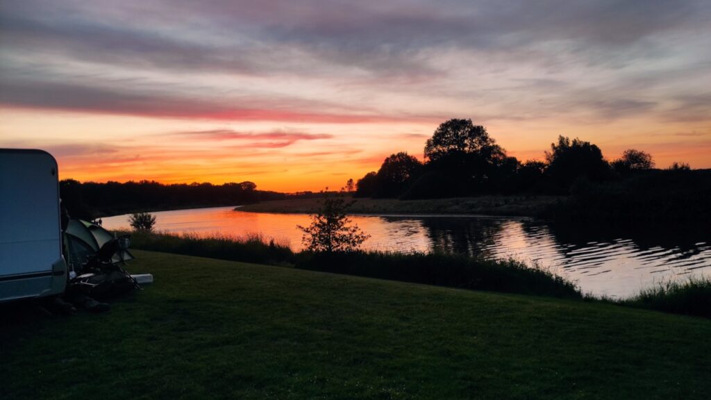 Sonneuntergang über der Vecht